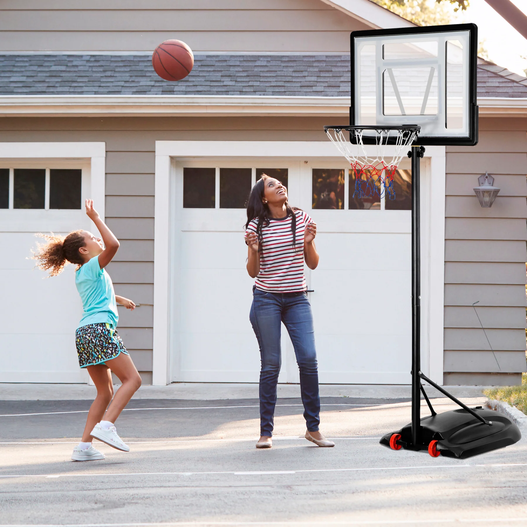 Sports & Outdoor Play